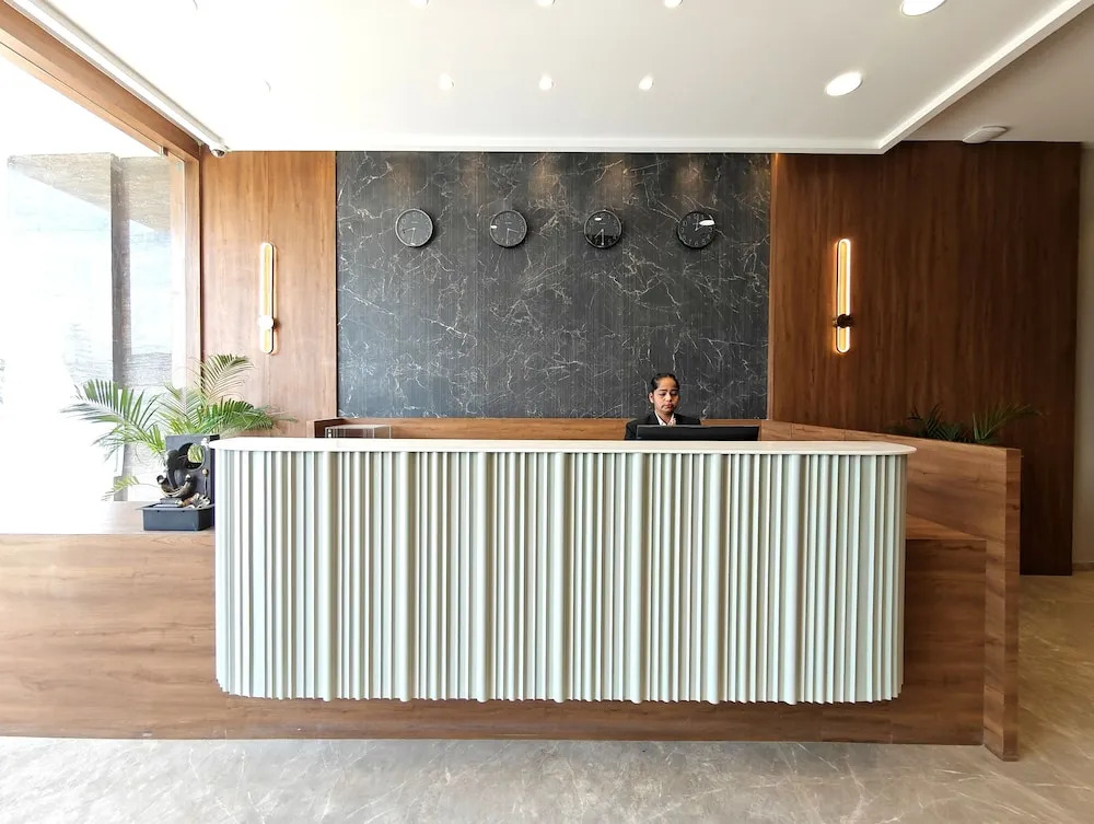 Джамнагар: The Sky Imperial Hotel Kailash