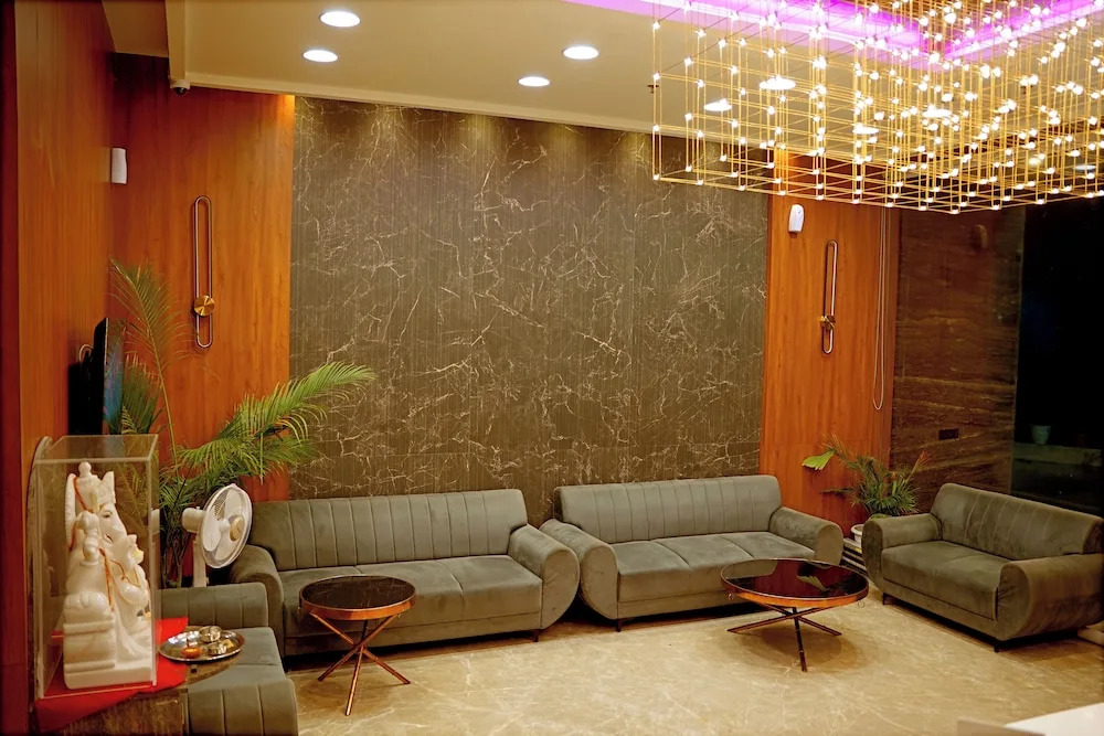 Джамнагар: The Sky Imperial Hotel Kailash