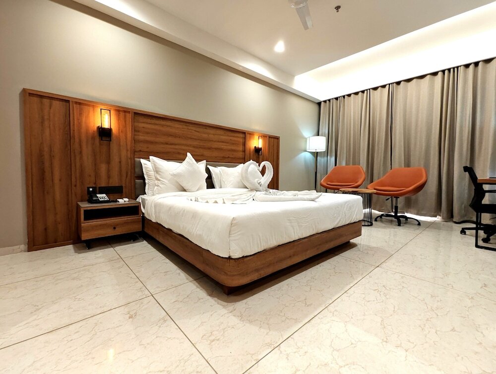 Джамнагар: The Sky Imperial Hotel Kailash