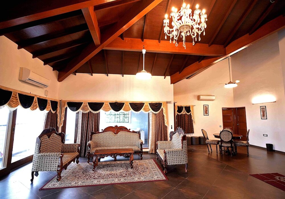Панаджи: Alekhya Suites