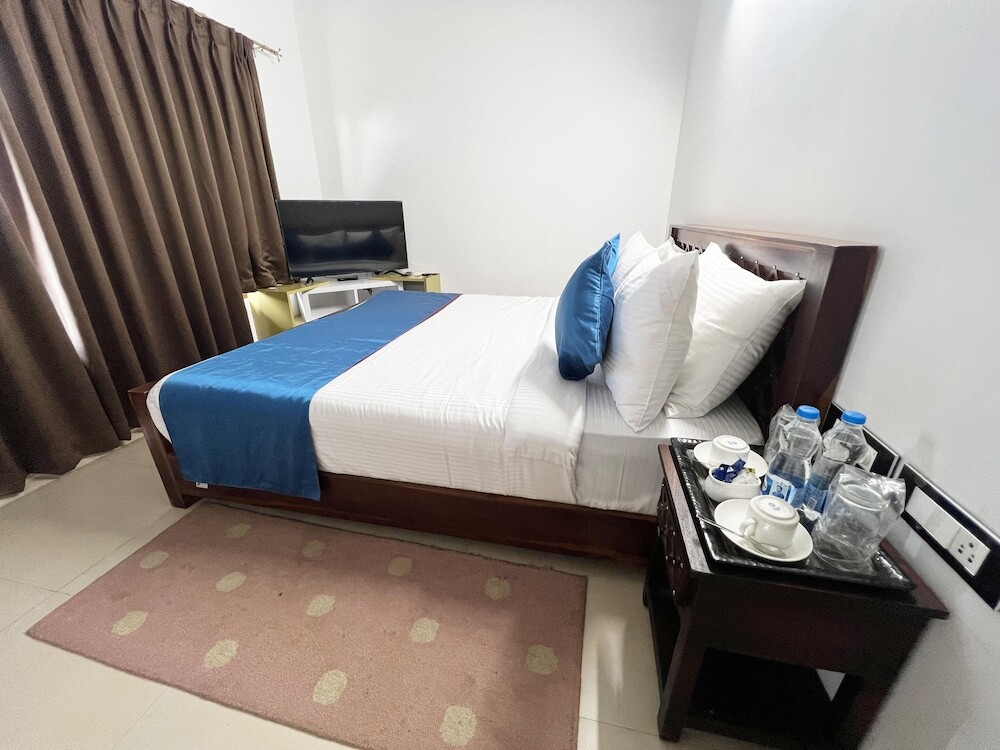 Панаджи: Alekhya Suites