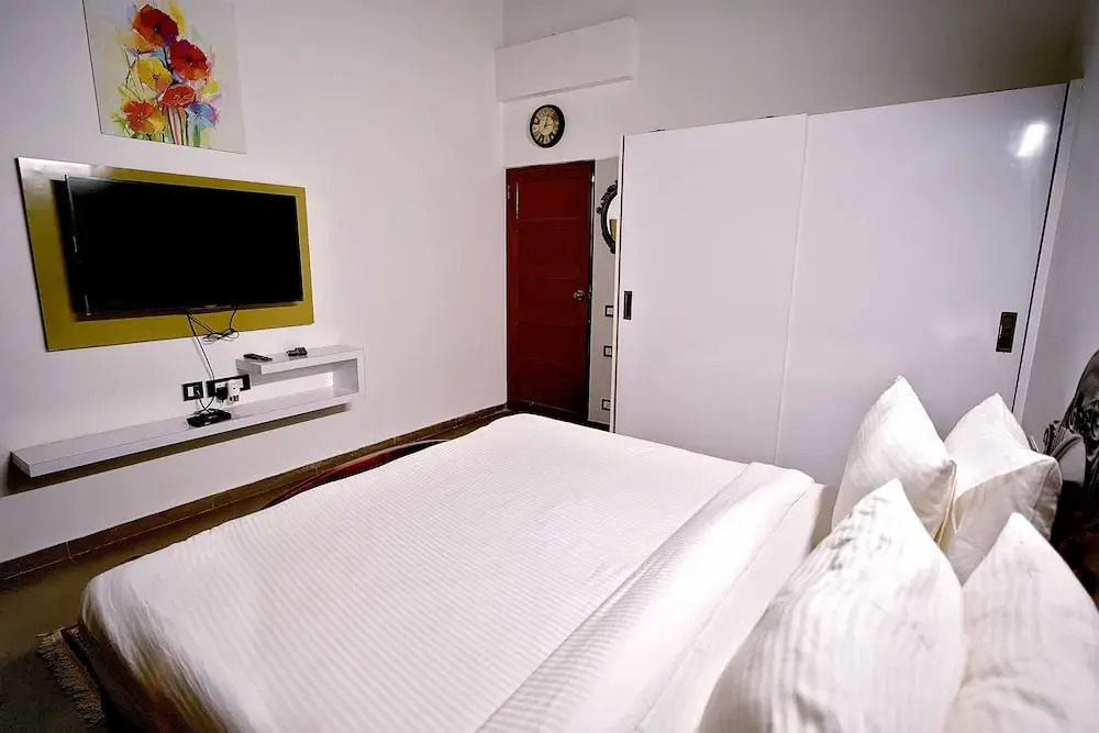 Панаджи: Alekhya Suites