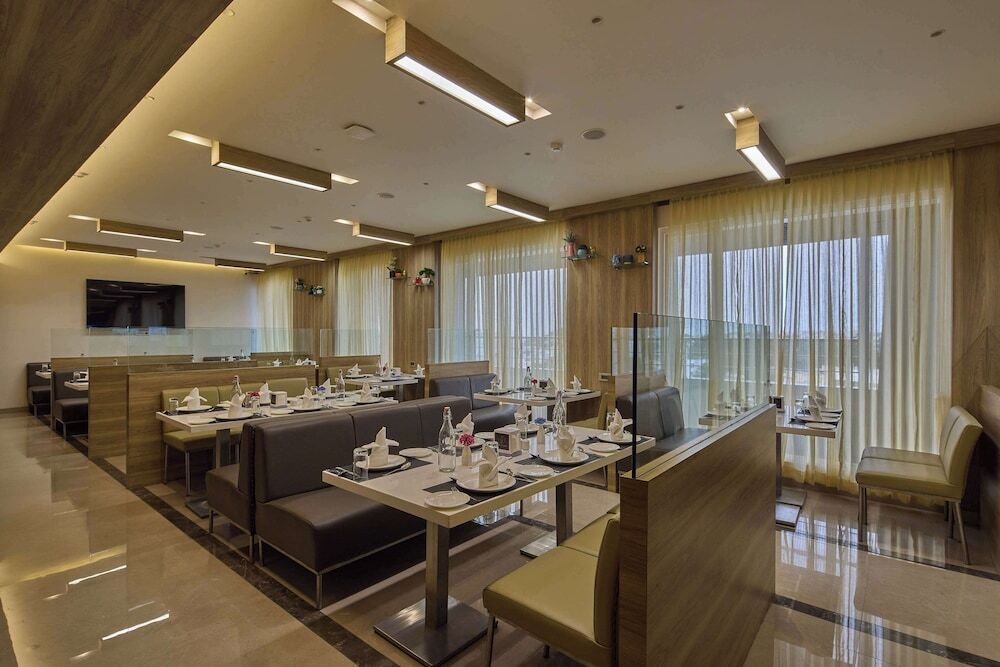 Хосур: Grand Continent Hosur A Sarovar Portico Affiliate Hotel