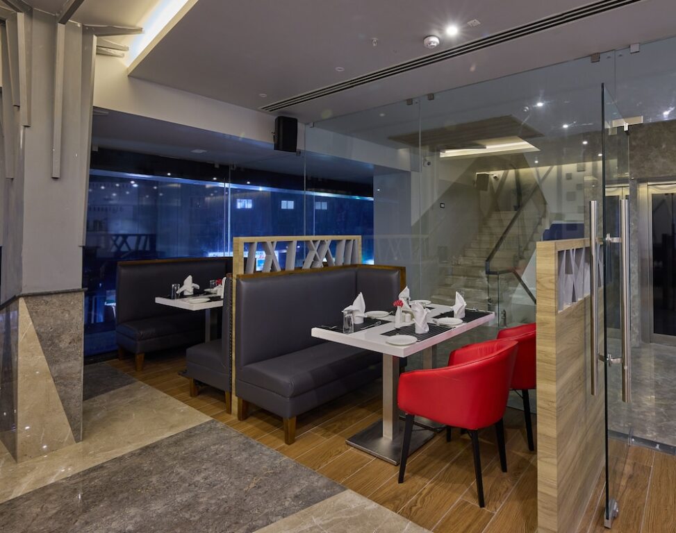 Хосур: Grand Continent Hosur A Sarovar Portico Affiliate Hotel