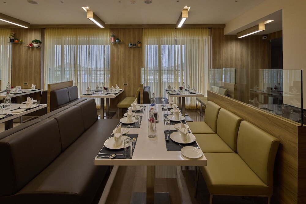Хосур: Grand Continent Hosur A Sarovar Portico Affiliate Hotel