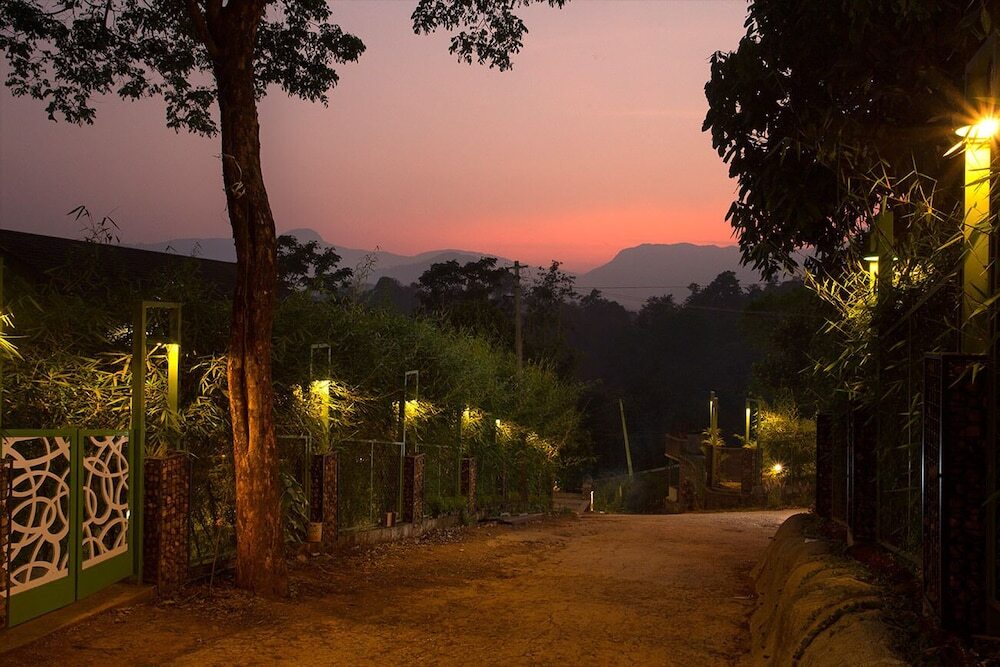 Вайтери: Amrezy Resort and Spa by Stride Wayanad