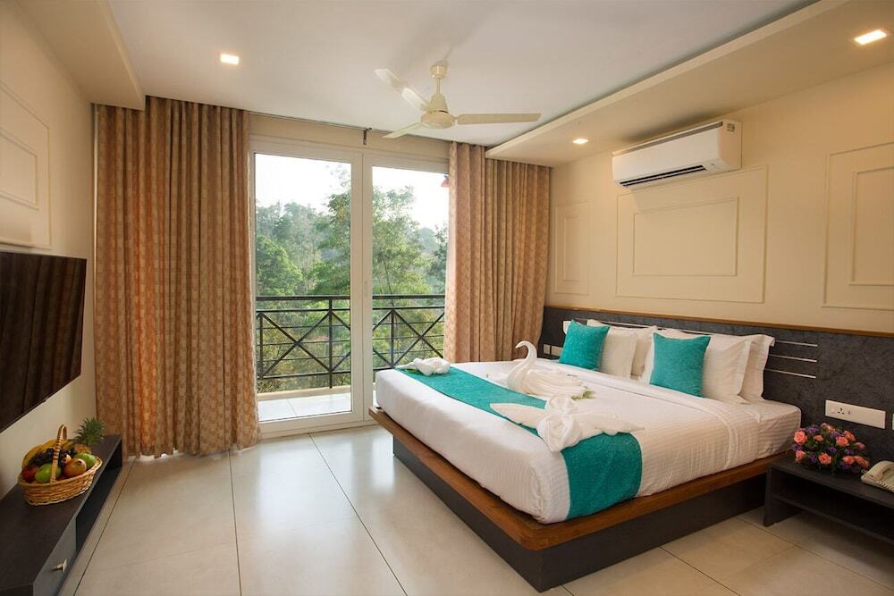 Вайтери: Amrezy Resort and Spa by Stride Wayanad