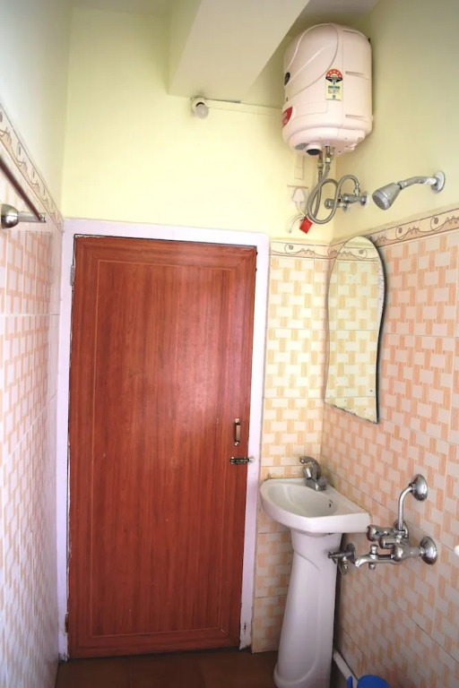 Шиллонг: Lily Guest House