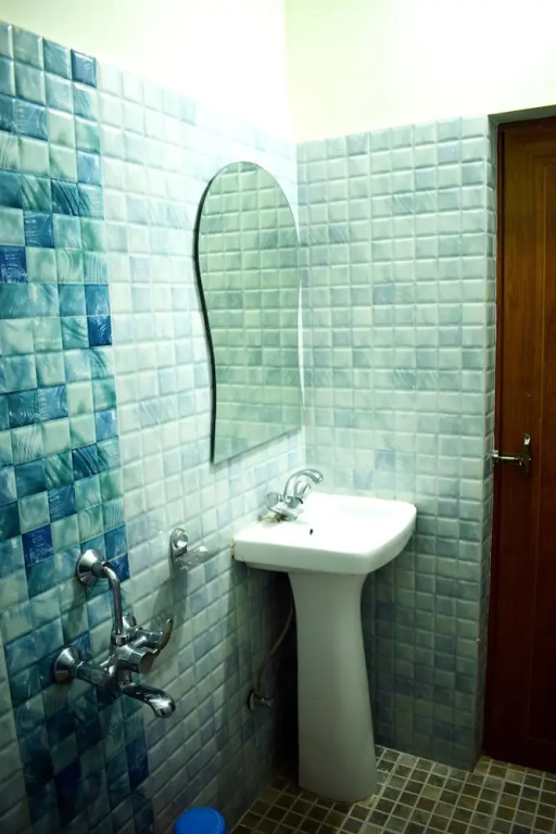Шиллонг: Lily Guest House