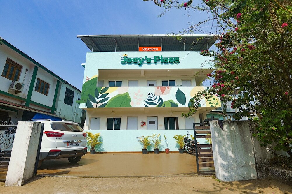 Верем: Fabexpress Joey'S Place