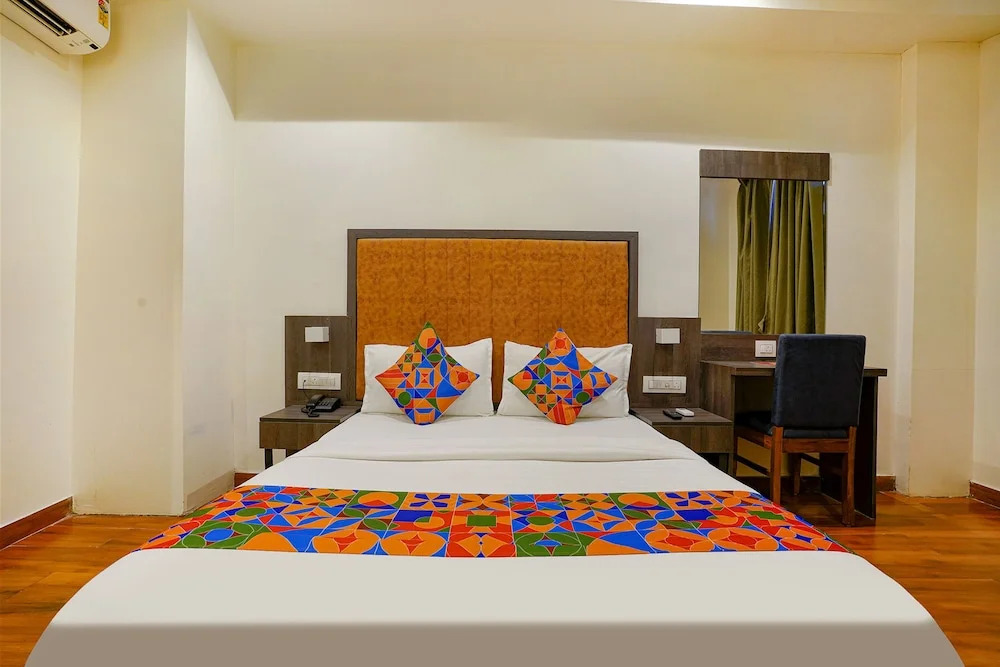 Мумбаи: Fabhotel Royal Palace I