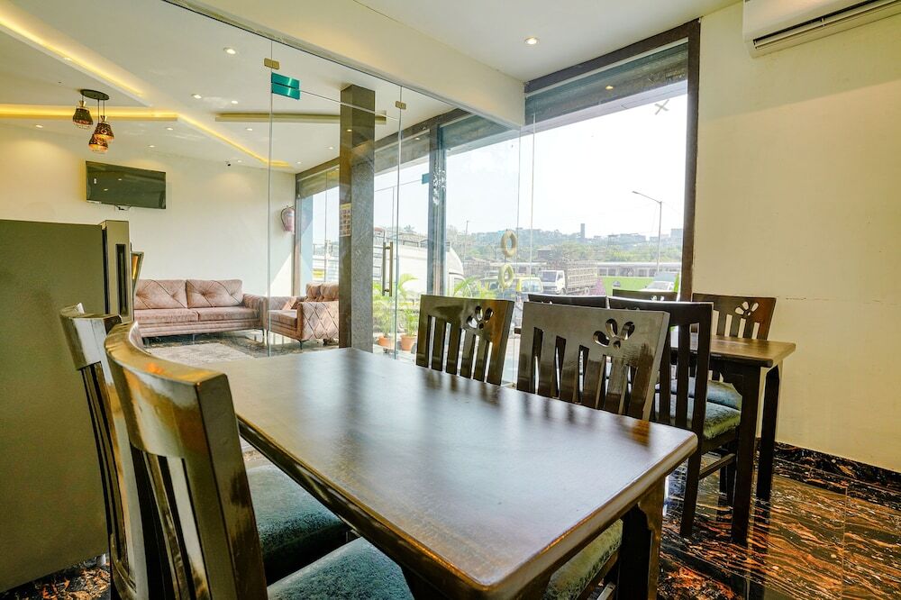 Мумбаи: Fabhotel Royal Palace I