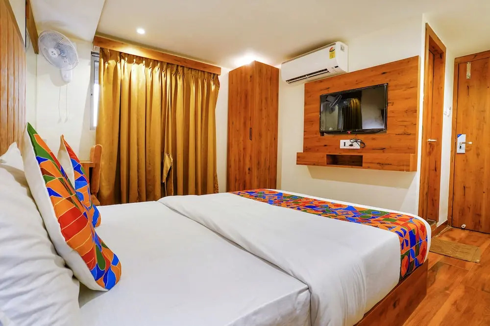 Мумбаи: Fabhotel Royal Palace I