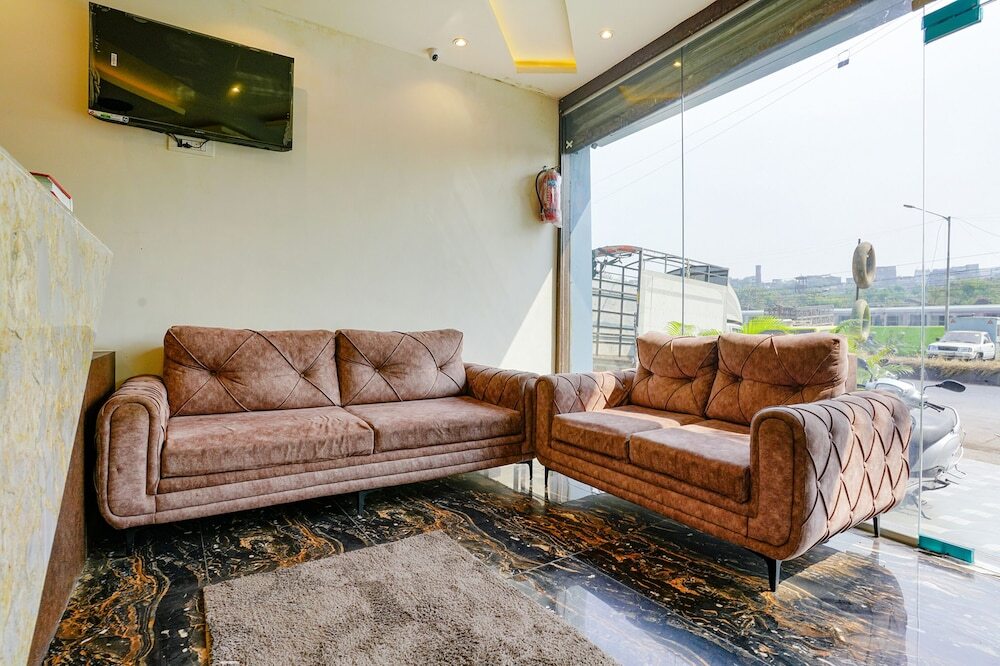 Мумбаи: Fabhotel Royal Palace I