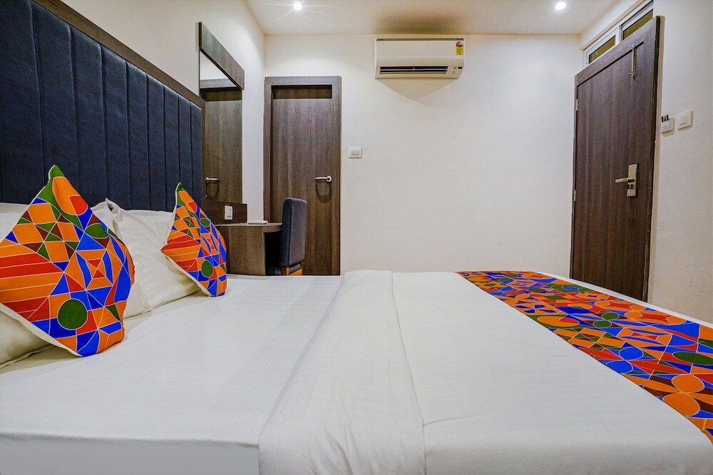 Мумбаи: Fabhotel Royal Palace I