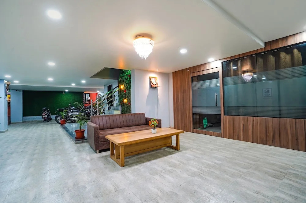 Нагпур: Fabhotel Royal Inn