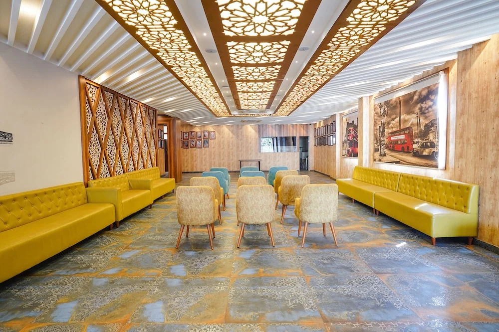 Бангалор: Fabhotel Prime Signature Inn