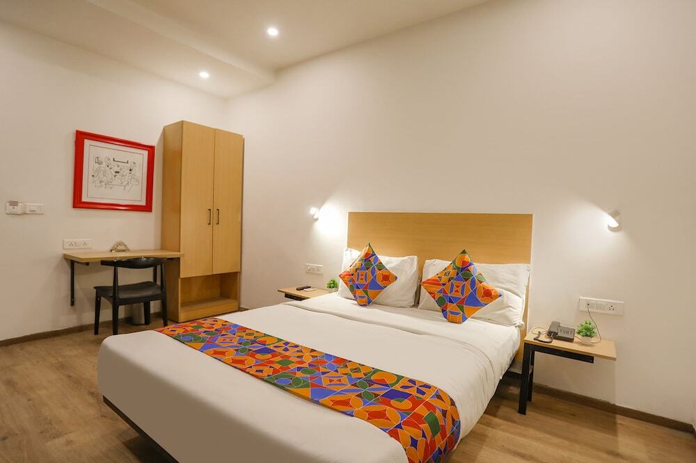 Газиабад: Fabhotel Golden World