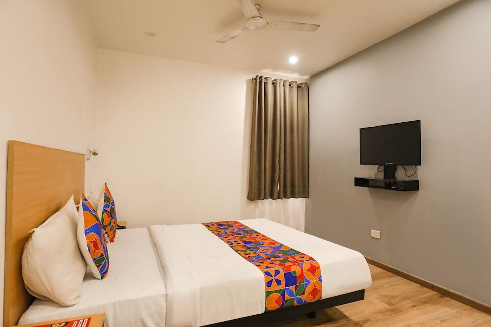 Газиабад: Fabhotel Golden World