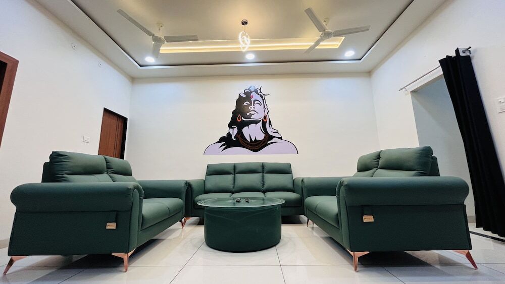 Удджайн: Home Escape Luxe