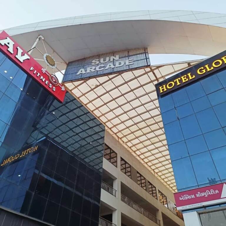 Сурат: Hotel Global