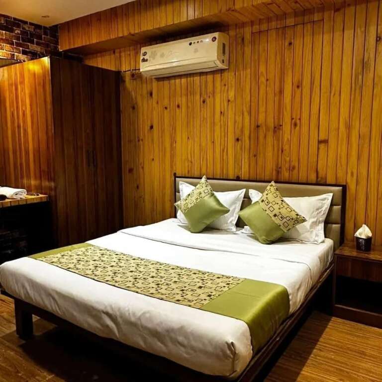 Сурат: Hotel Global