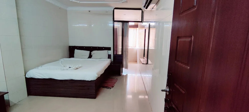 Бангалор: PPH Living EDEN PARK HOTEL INDIRA NAGAR