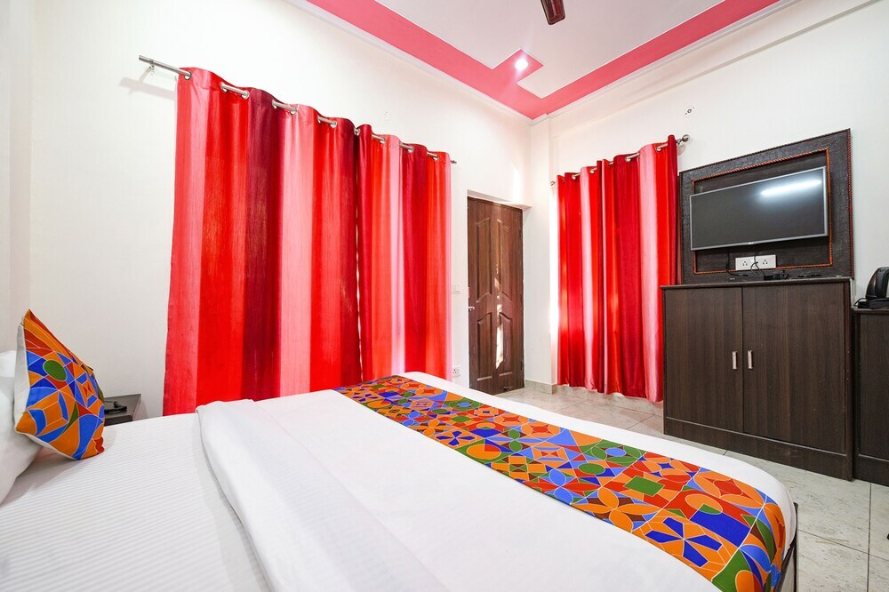Массури: Fabhotel Kempty Lake Resort