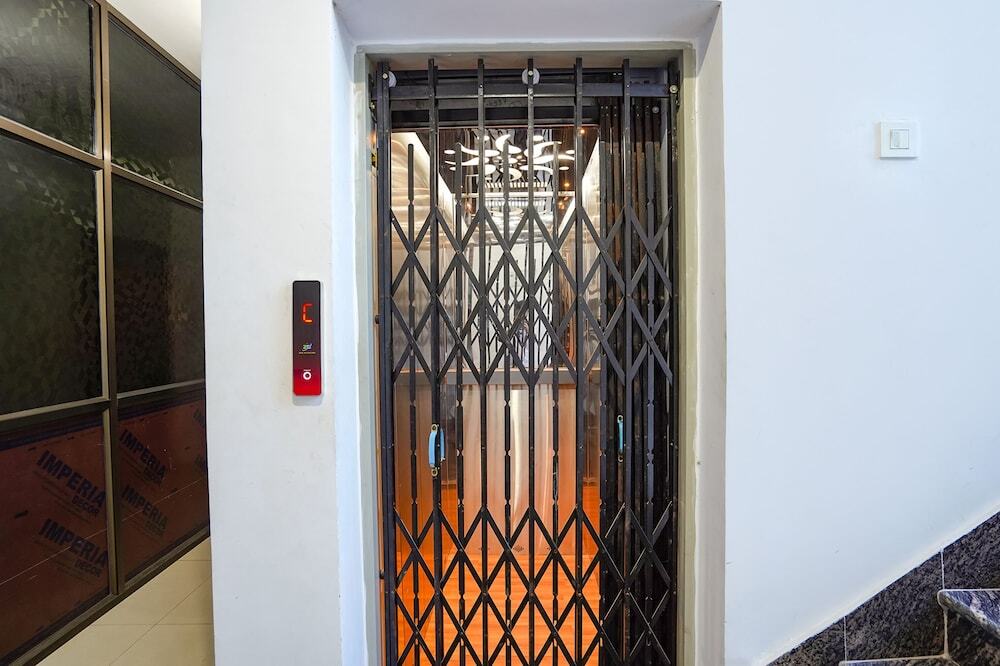 Варанаси: Fabhotel Sk Residency