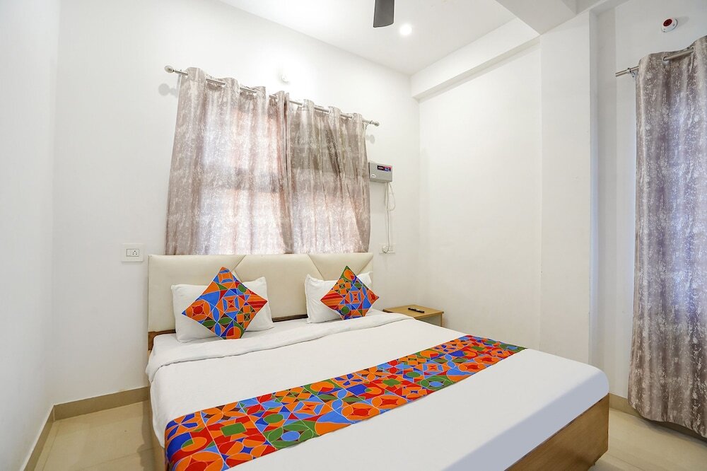 Варанаси: Fabhotel Sk Residency