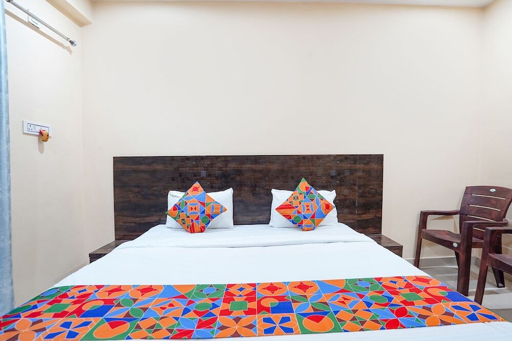 Варанаси: Fabhotel Sk Residency