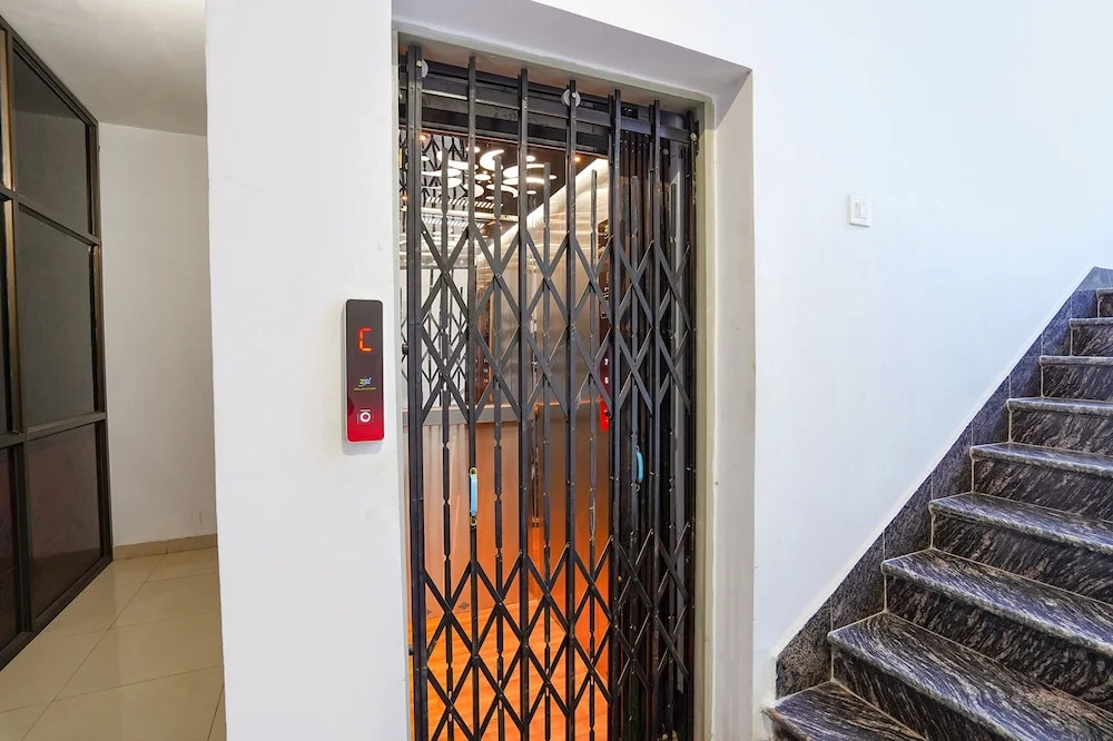 Варанаси: Fabhotel Sk Residency