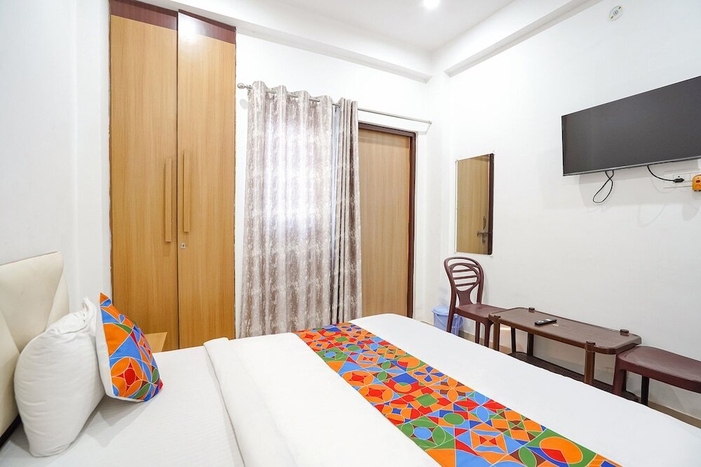 Варанаси: Fabhotel Sk Residency