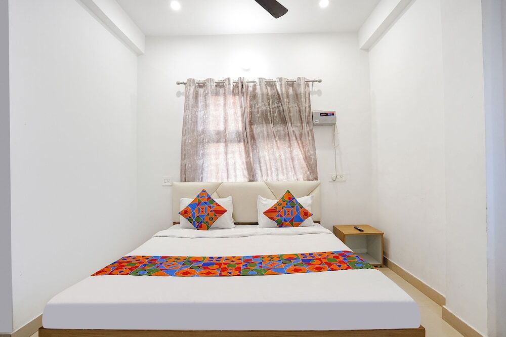 Варанаси: Fabhotel Sk Residency