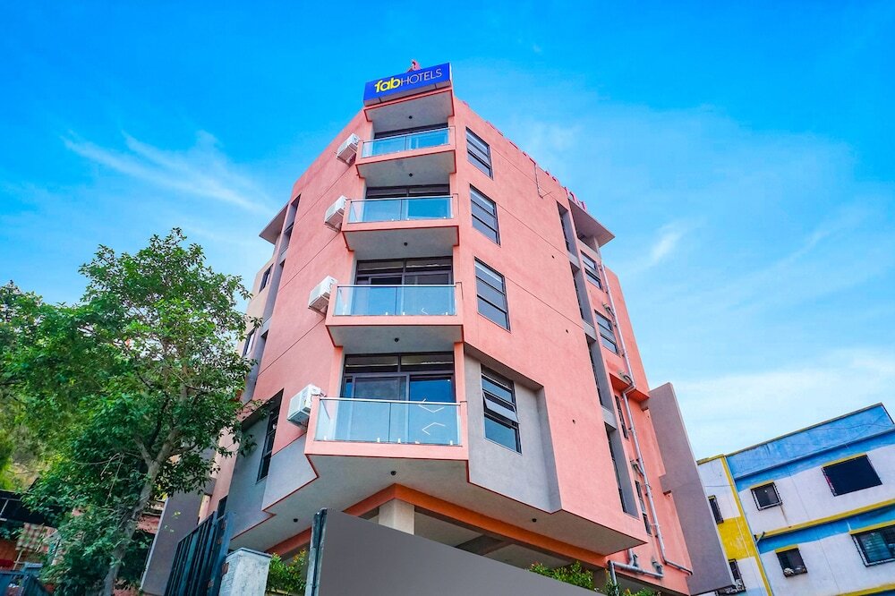Пуна: Fabhotel Hill Top Inn