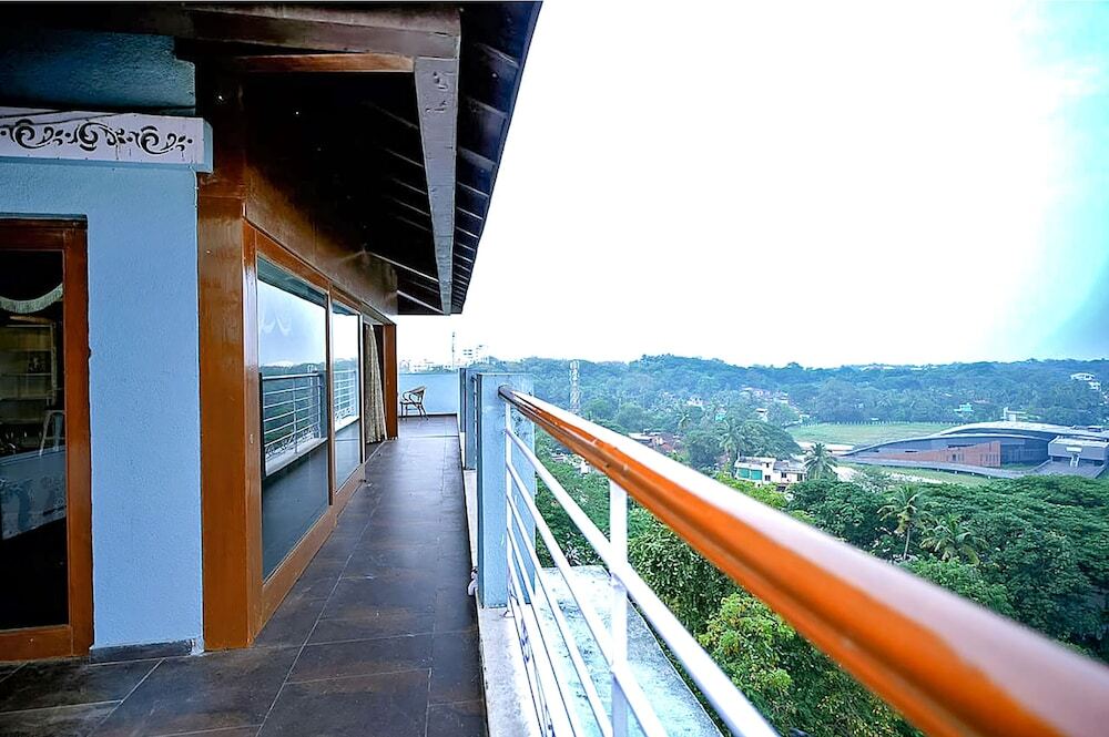 Панаджи: Fabhotel Prime Alekhya Suites
