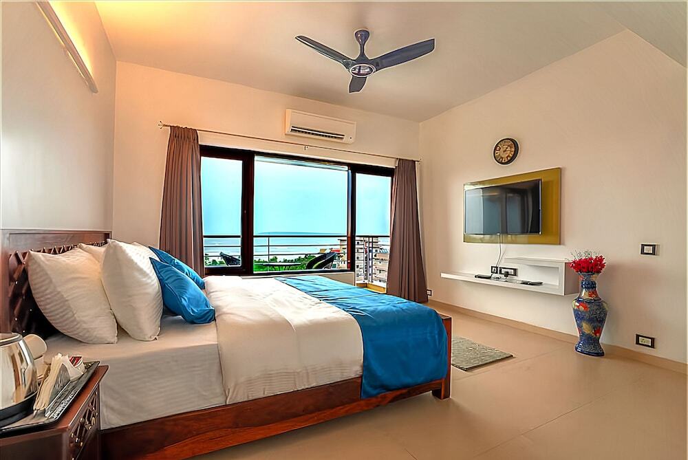 Панаджи: Fabhotel Prime Alekhya Suites