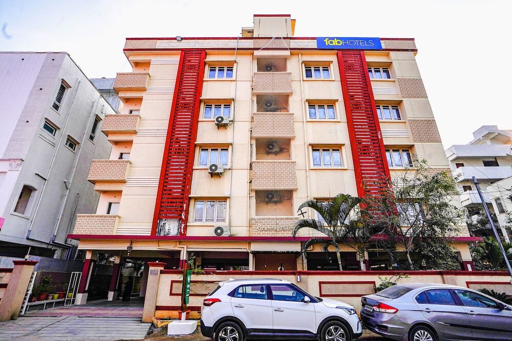 Хидерабад: Fabhotel Q Suites