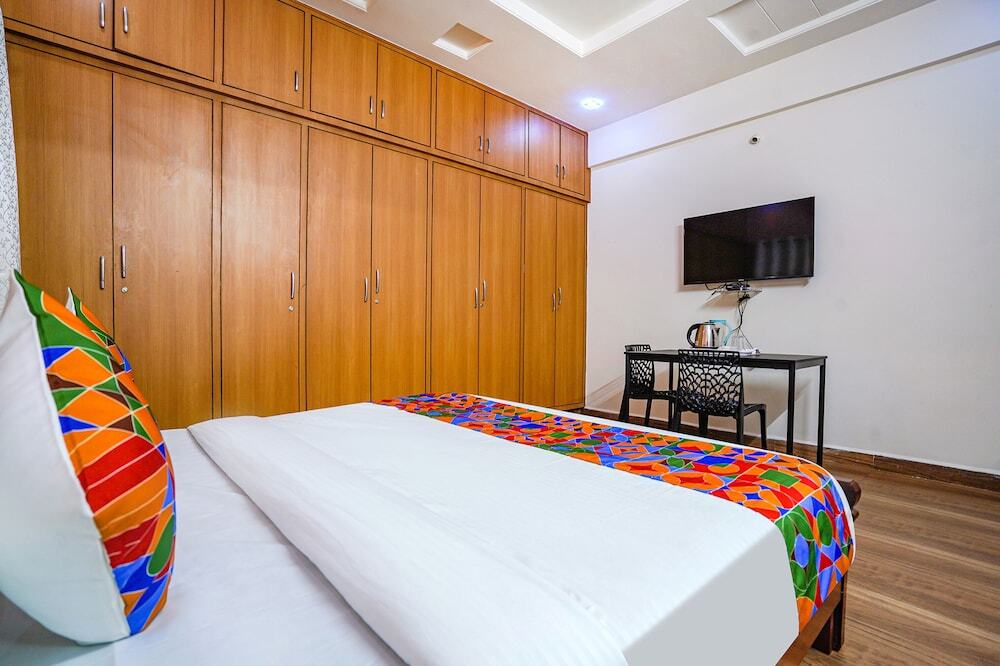 Хидерабад: Fabhotel Q Suites