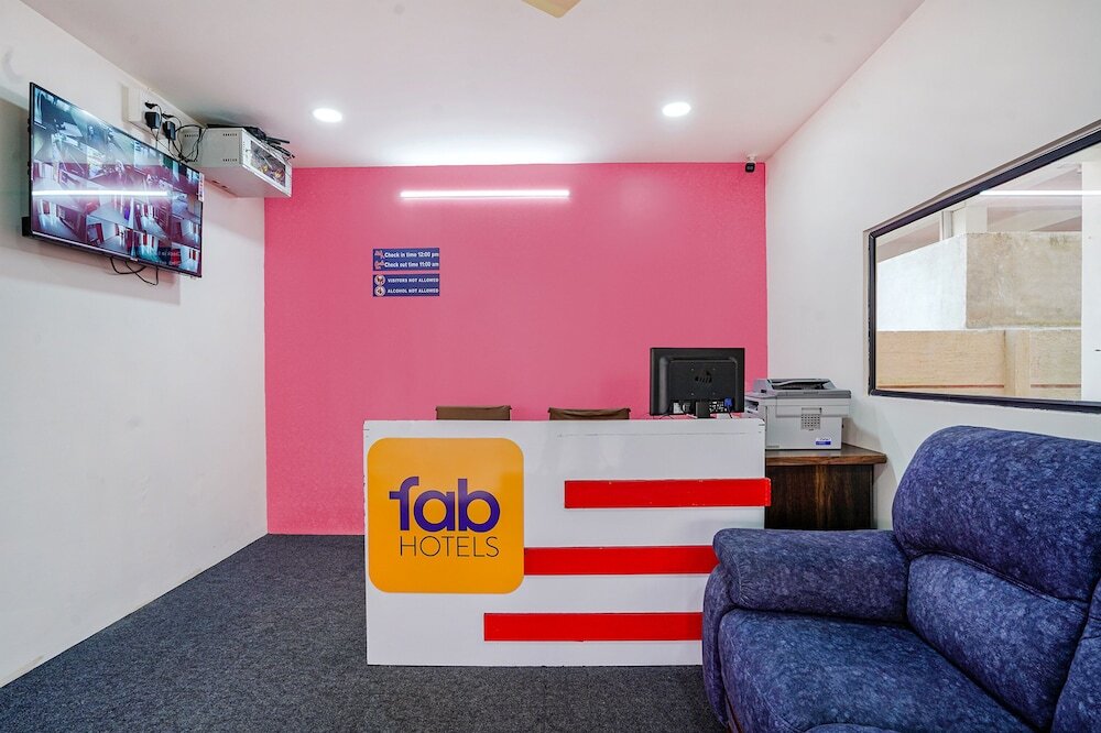 Хидерабад: Fabhotel Q Suites