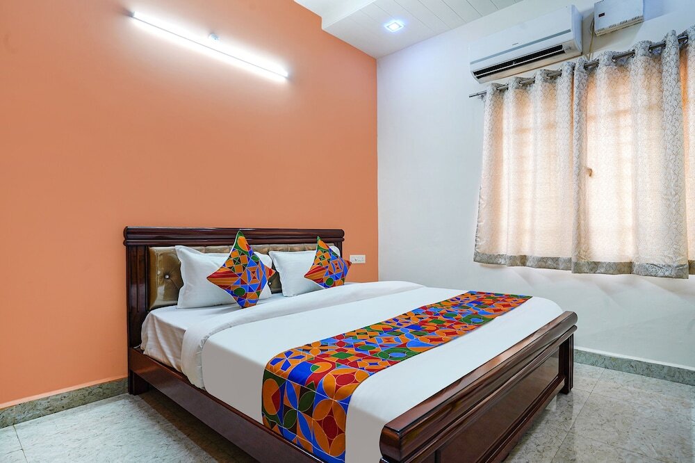 Хидерабад: Fabhotel Q Suites