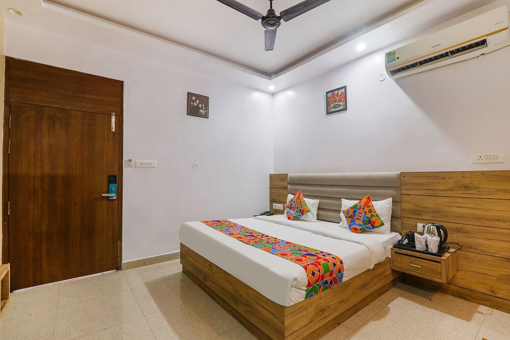 Лакхнау: Fabhotel The Crestelia