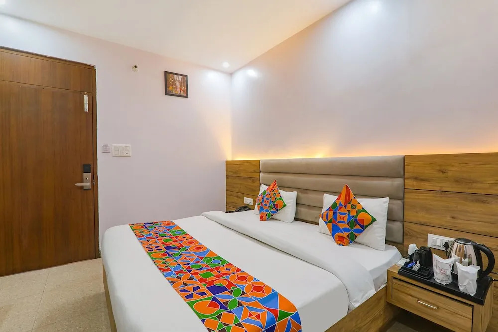 Лакхнау: Fabhotel The Crestelia