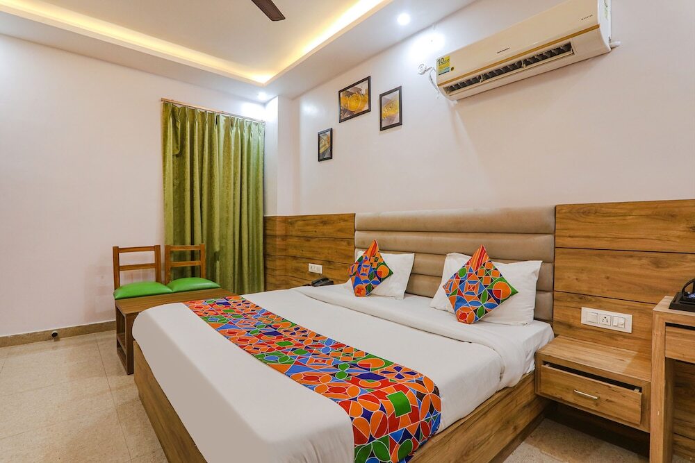 Лакхнау: Fabhotel The Crestelia