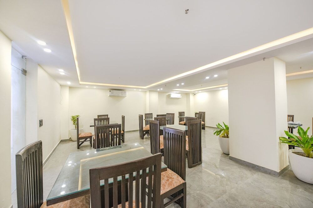 Гуруграм: FabHotel Corporate suite