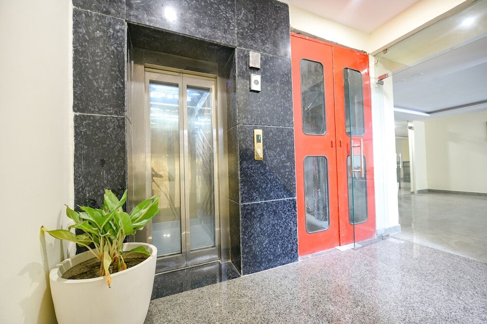 Гуруграм: FabHotel Corporate suite