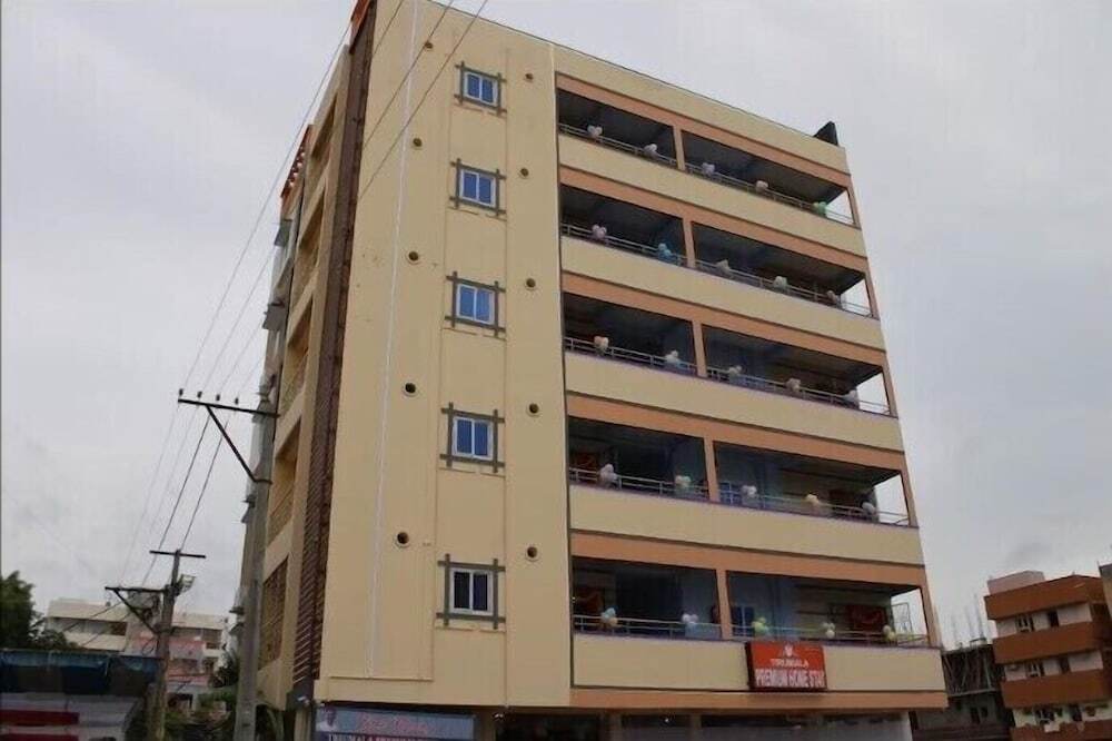 Тирупати: Tirumala Premium Homestay
