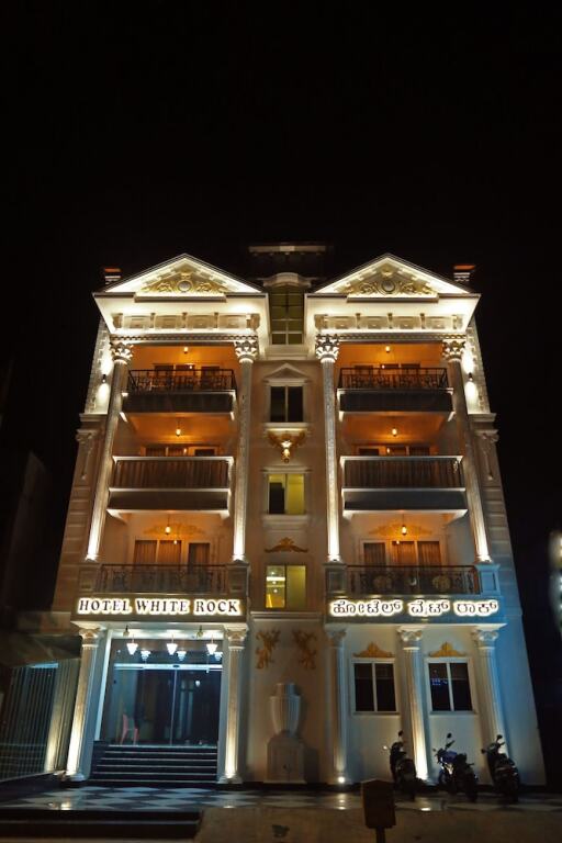 Бангалор: Hotel White Rock