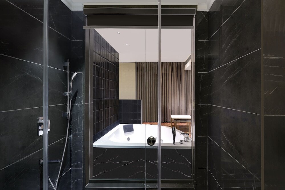Ханзи: Lemon Tree Hotel Hisar