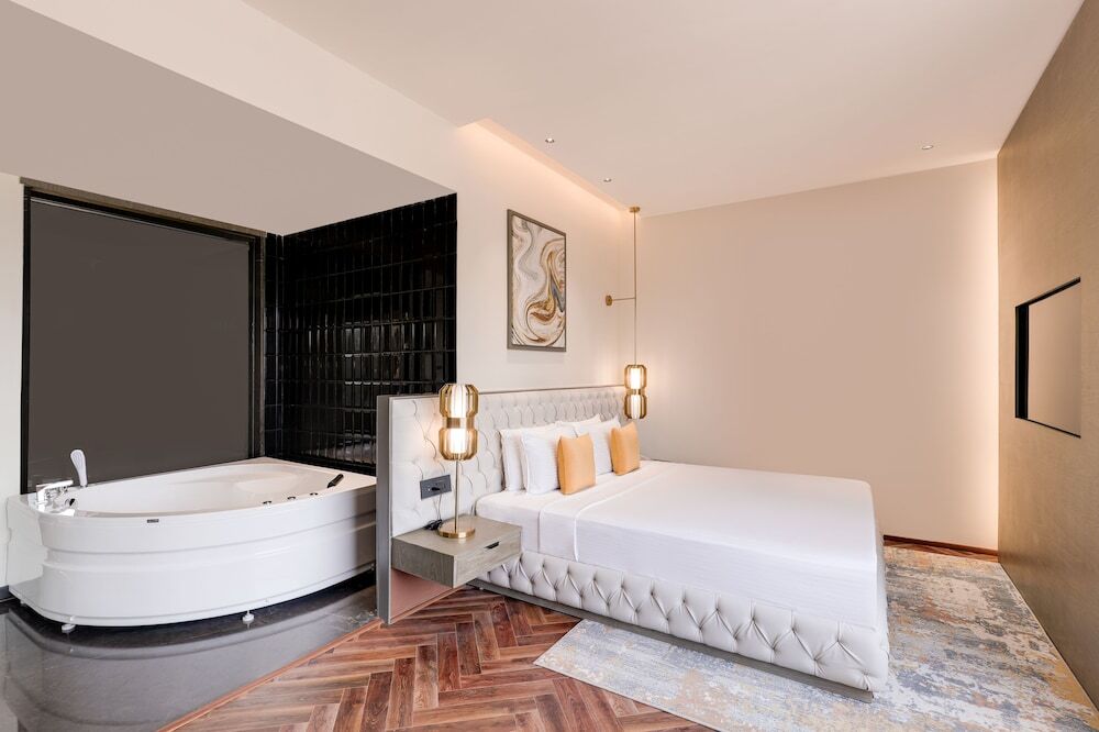 Ханзи: Lemon Tree Hotel Hisar